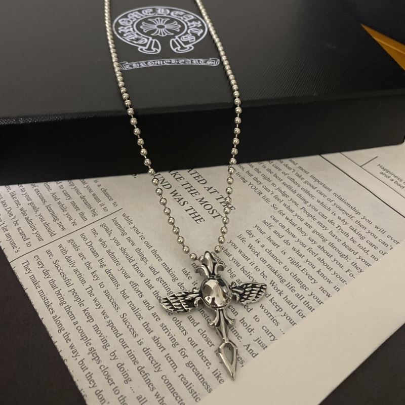 Ch**me He**ts necklaces